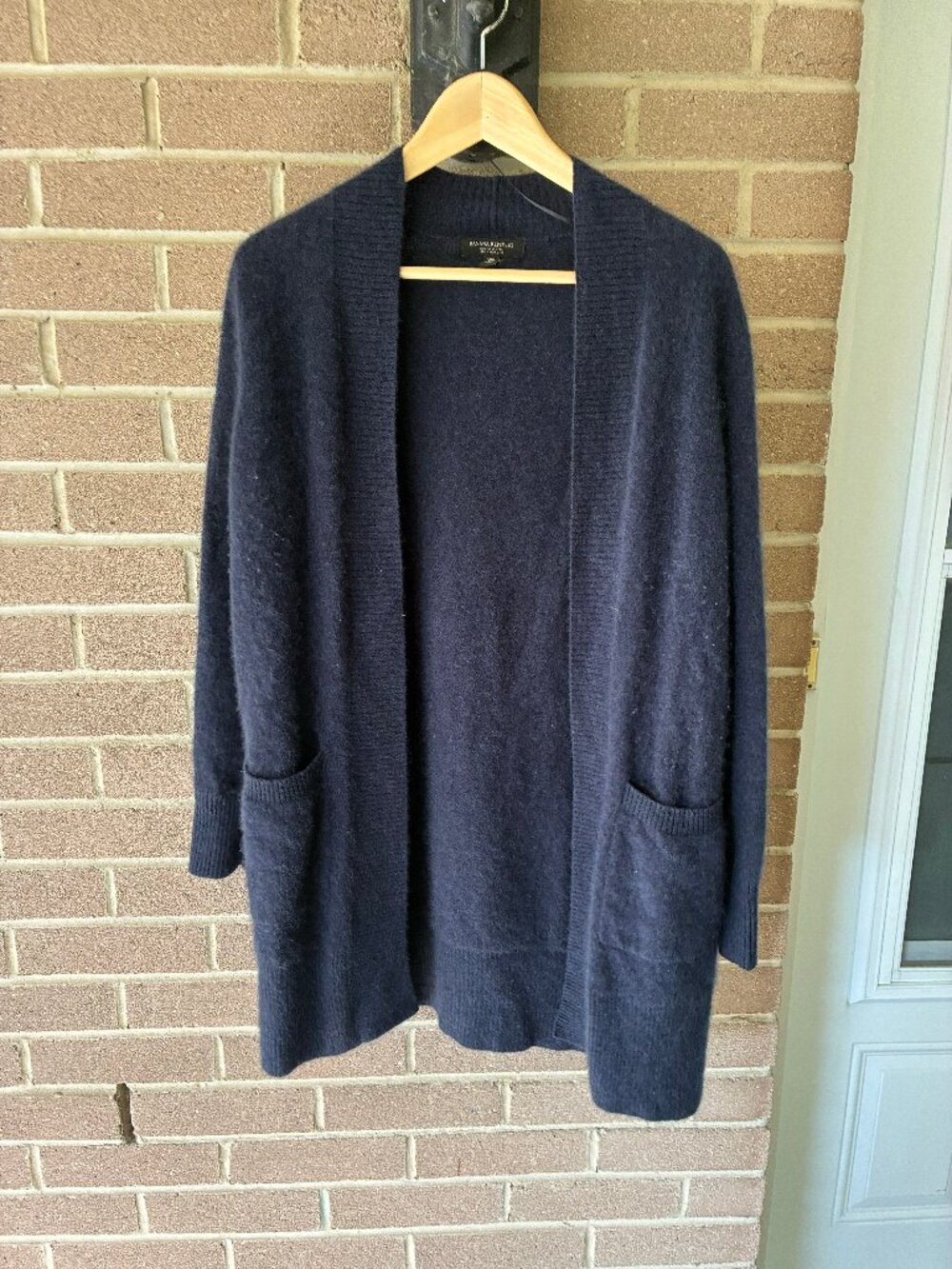 Banana Republic 100% Cashmere Sweater